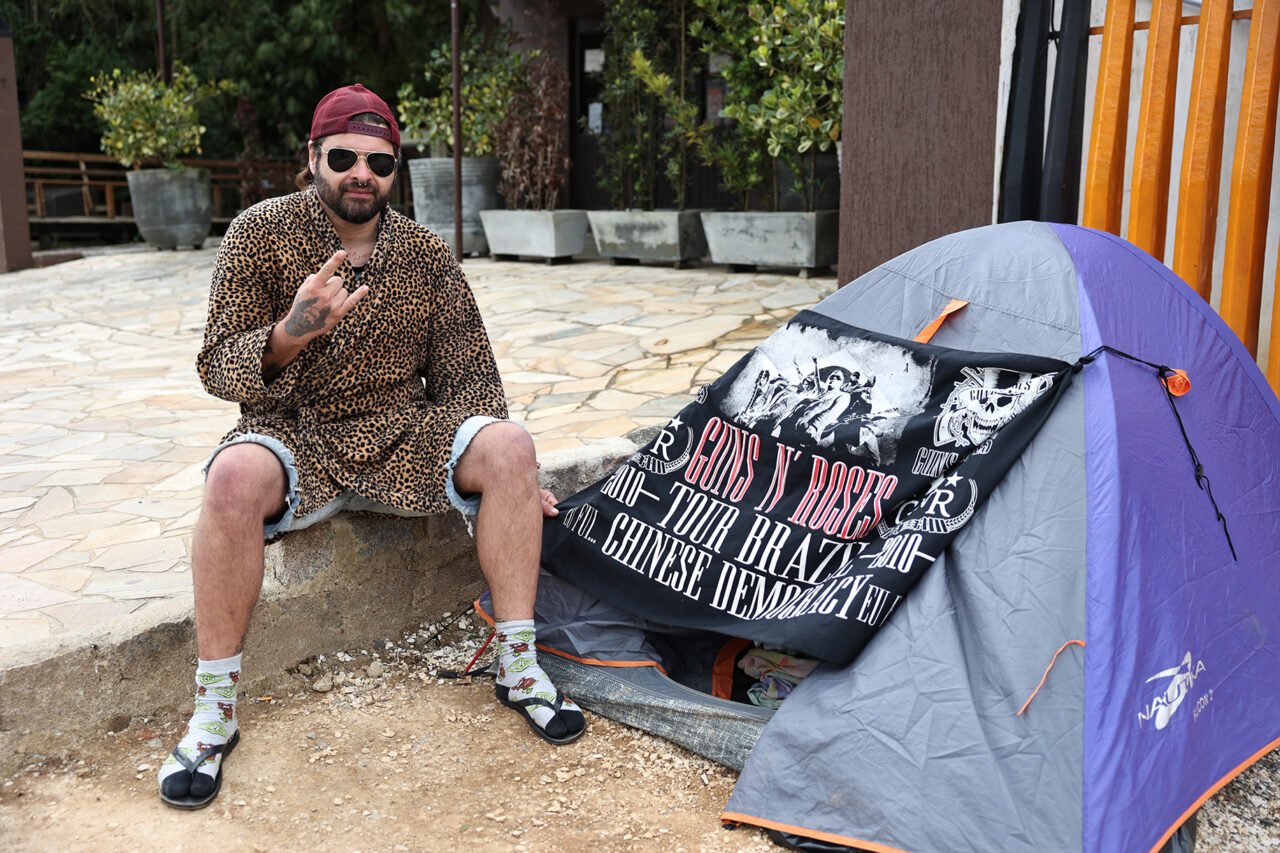 Acampamento de Fãs de Sertanejo e Rock em Curitiba