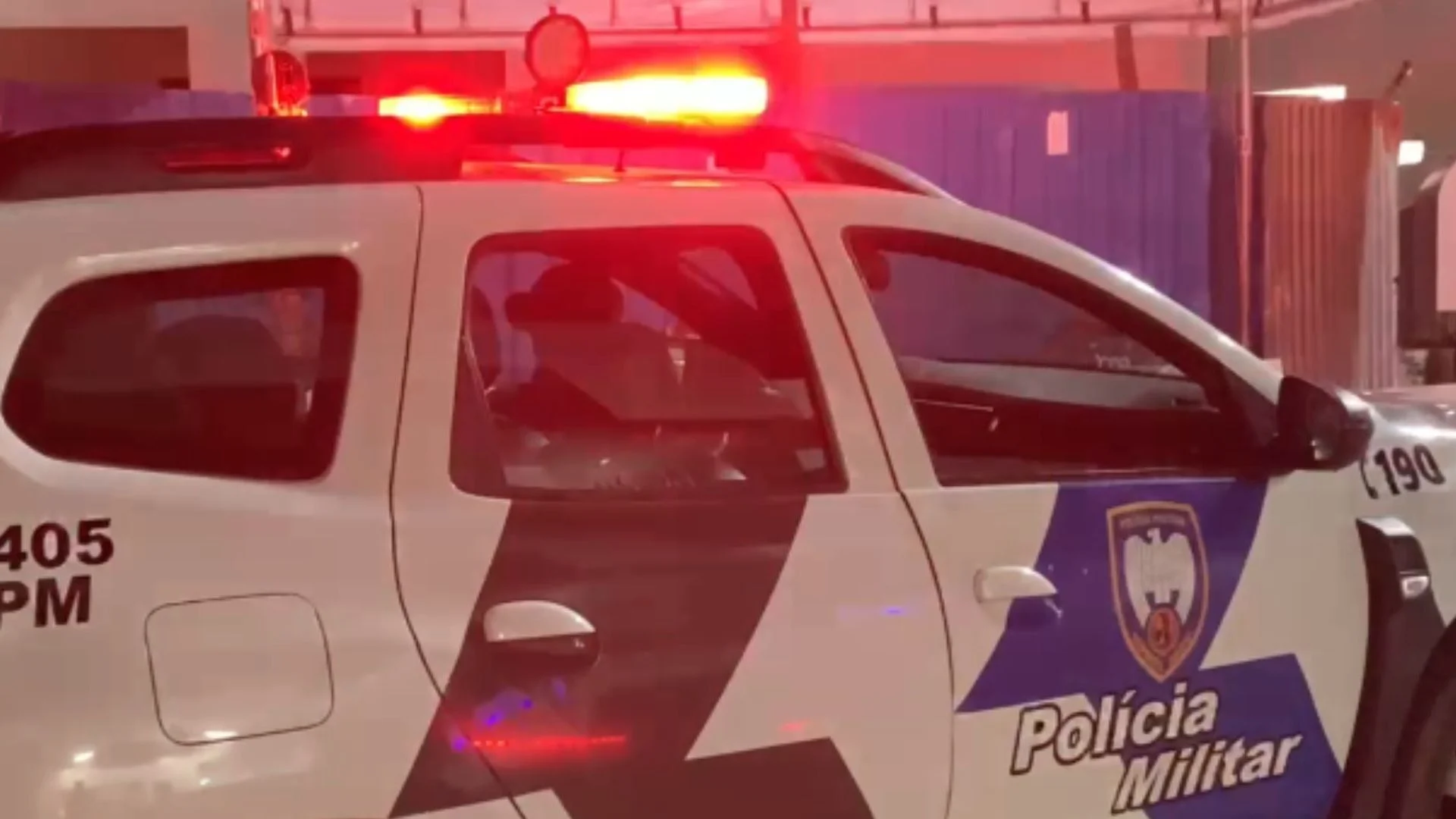 Homem e Travesti Mortos a Tiros em Bairros Adjacentes de Cariacica
