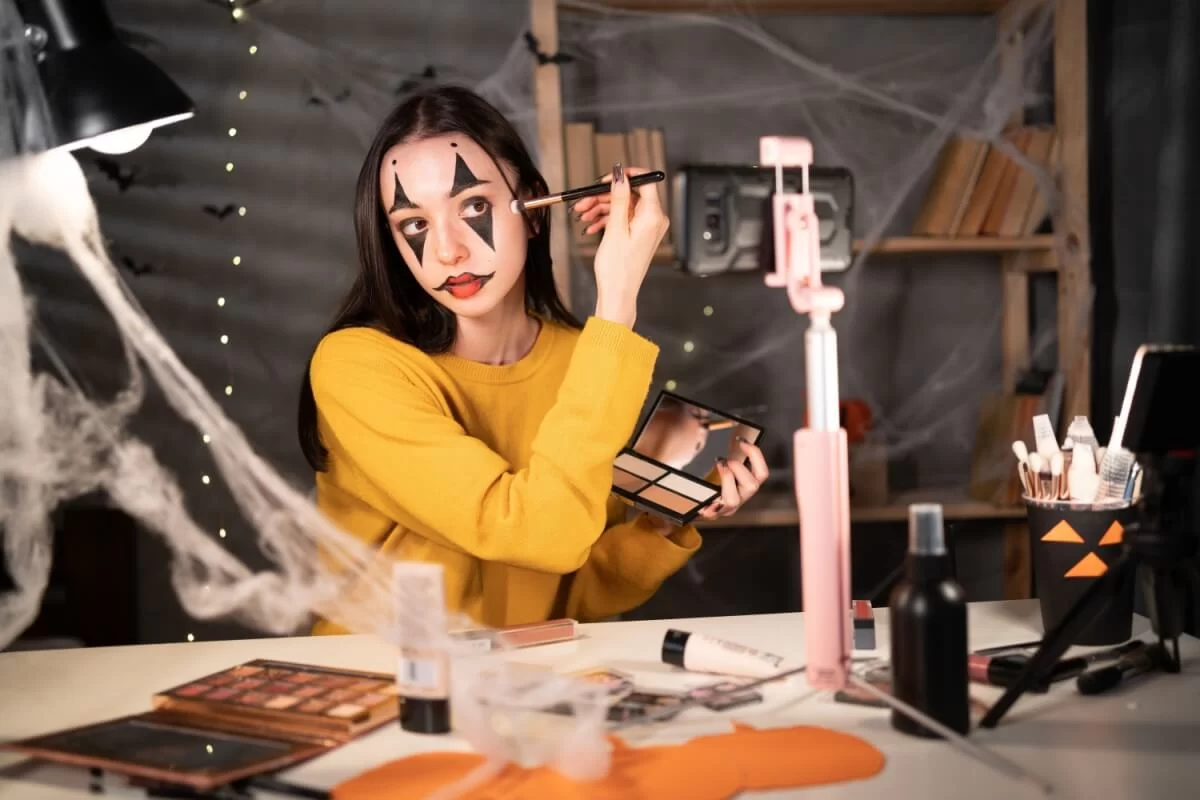 11 Produtos de Uso Diário para Maquiagem de Halloween