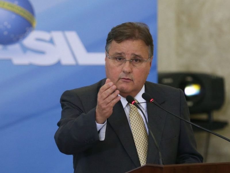 Geddel Descarta Apoio do MDB à Oposição de Lula e Ironiza União Brasil