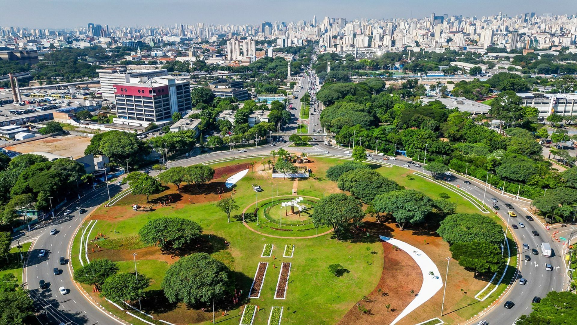 Funcionamento de Estabelecimentos em SP no Dia do Servidor Público