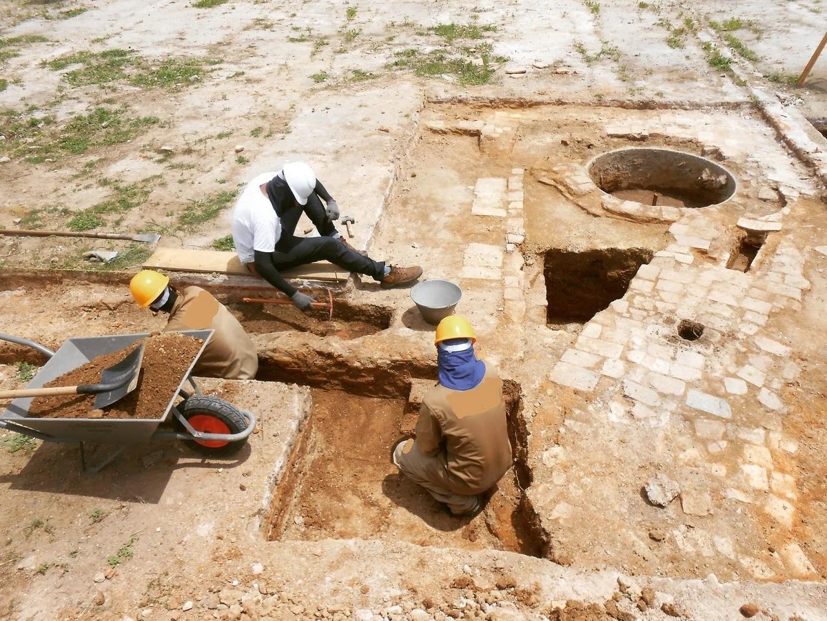 Interdição de Estacionamento em Salvador onde 100 mil Pessoas foram Sepultadas
