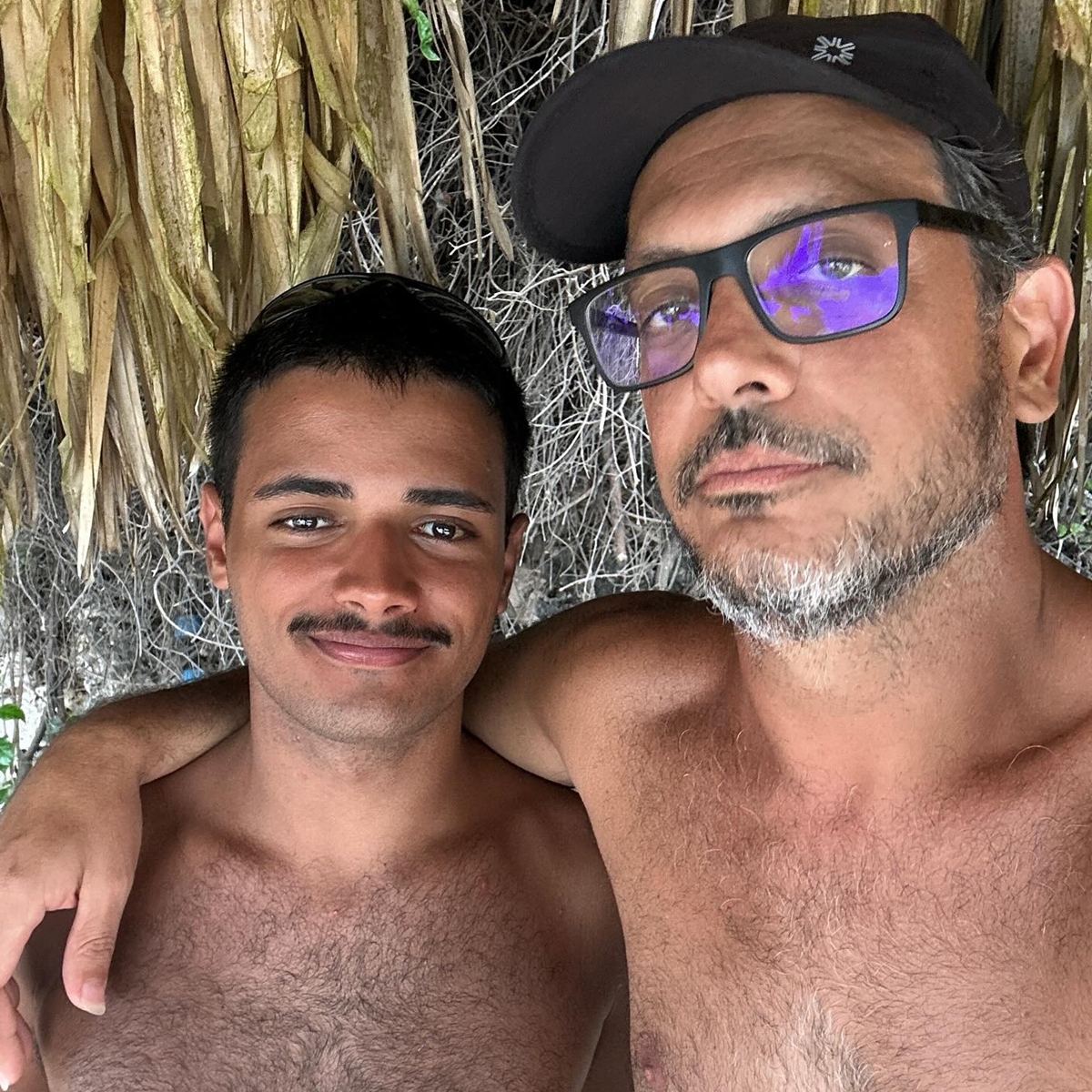 Lúcio Mauro Filho Compartilha Foto Rara ao Lado de Seu Filho em Homenagem: Maior Amor do Mundo
