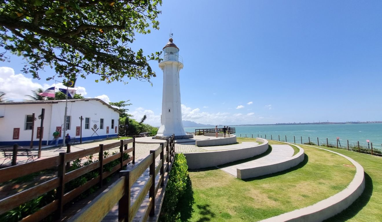 Manutenção do Farol Santa Luzia: Duração e Detalhes do Fechamento